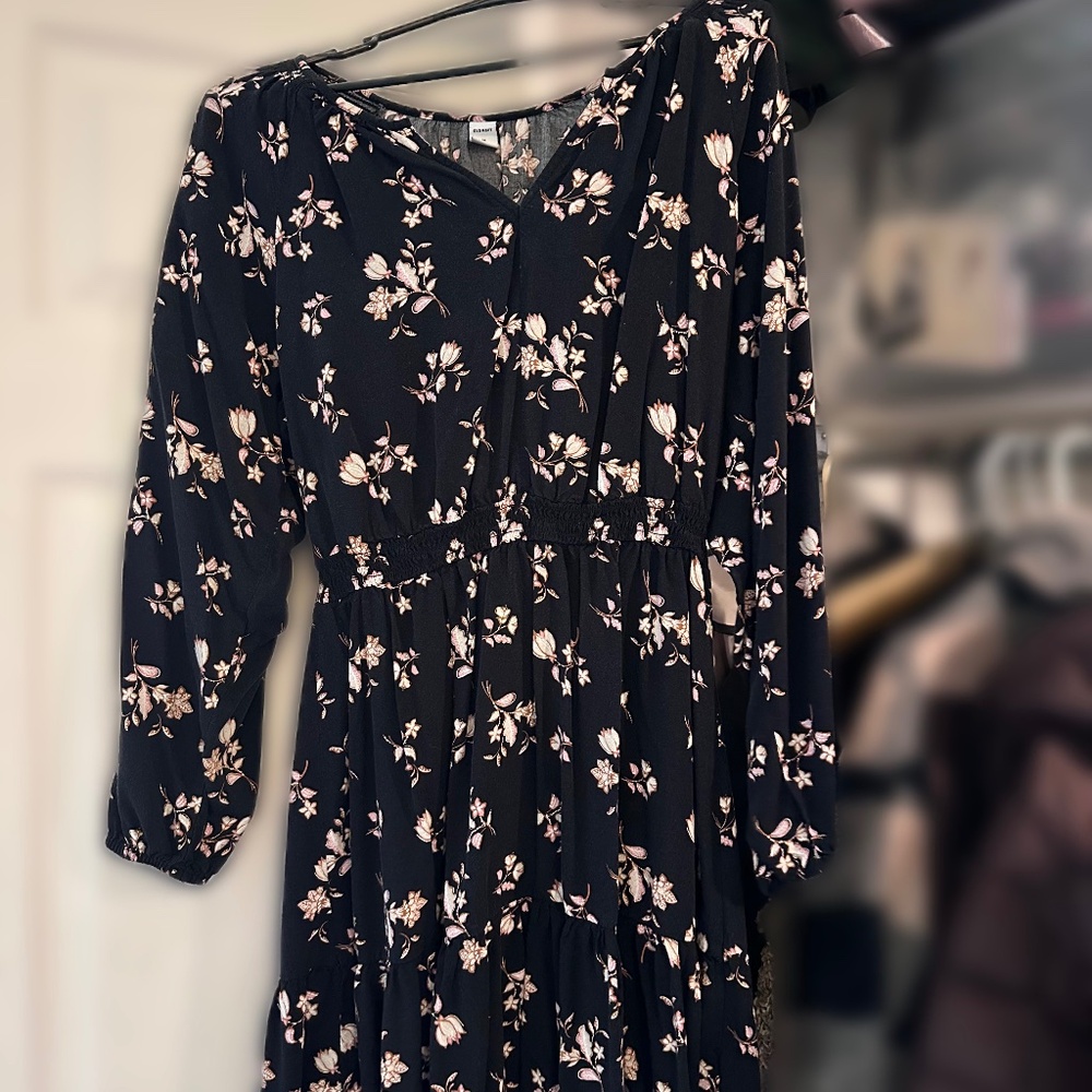 Old navy floral dress M